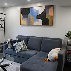 Holiday home Patio Prive, Equipe Et Spacieux., Hamilton